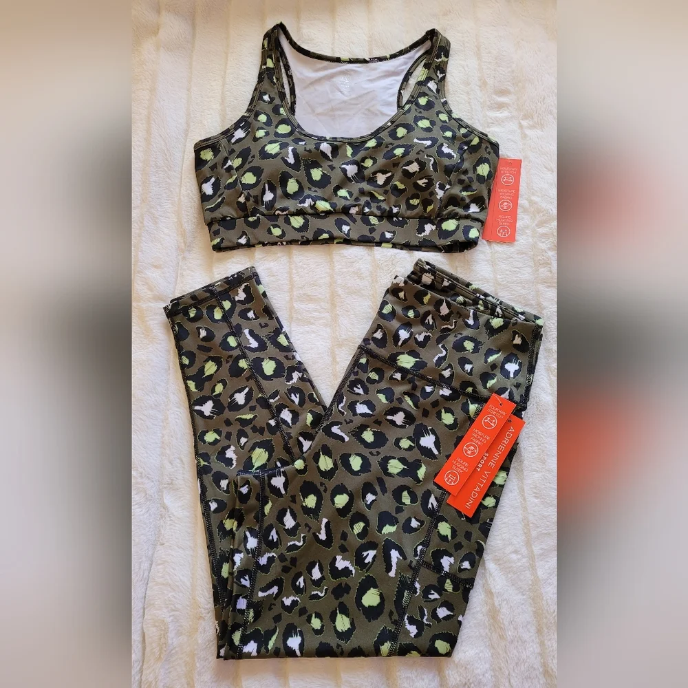 2pc Leopard Workout Set - Picture 2 of 5